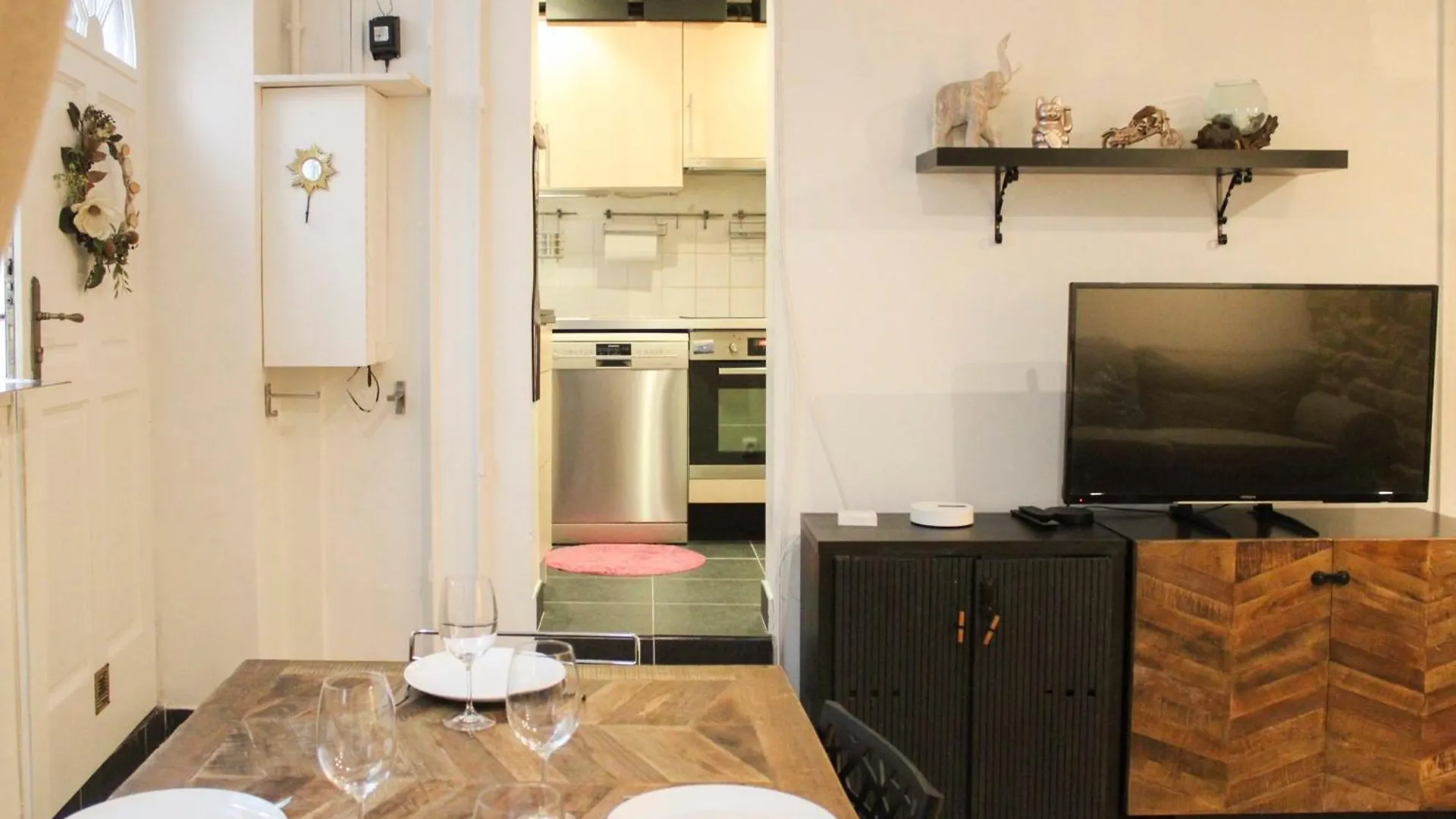 Comfortable 1Bedroom In The Heart Of Paris 0*,  France