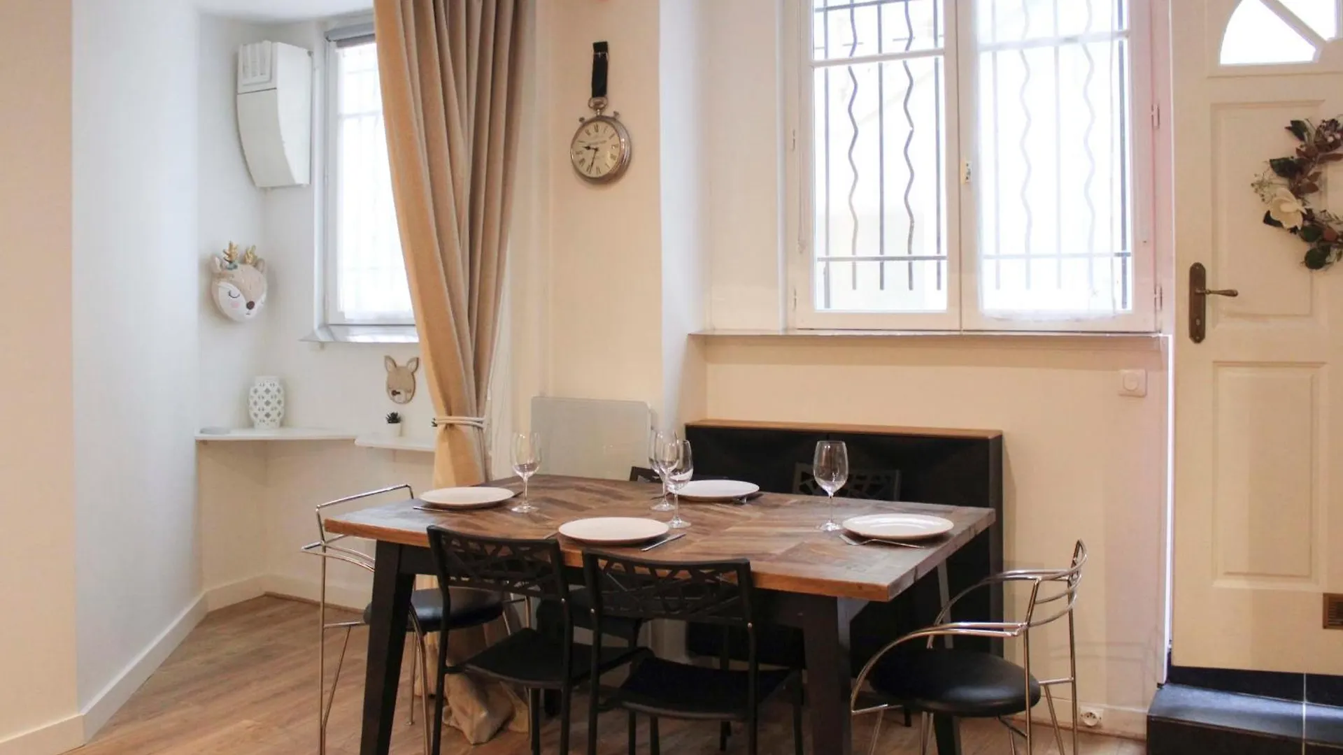 Апартаменты Comfortable 1Bedroom In The Heart Of Париж